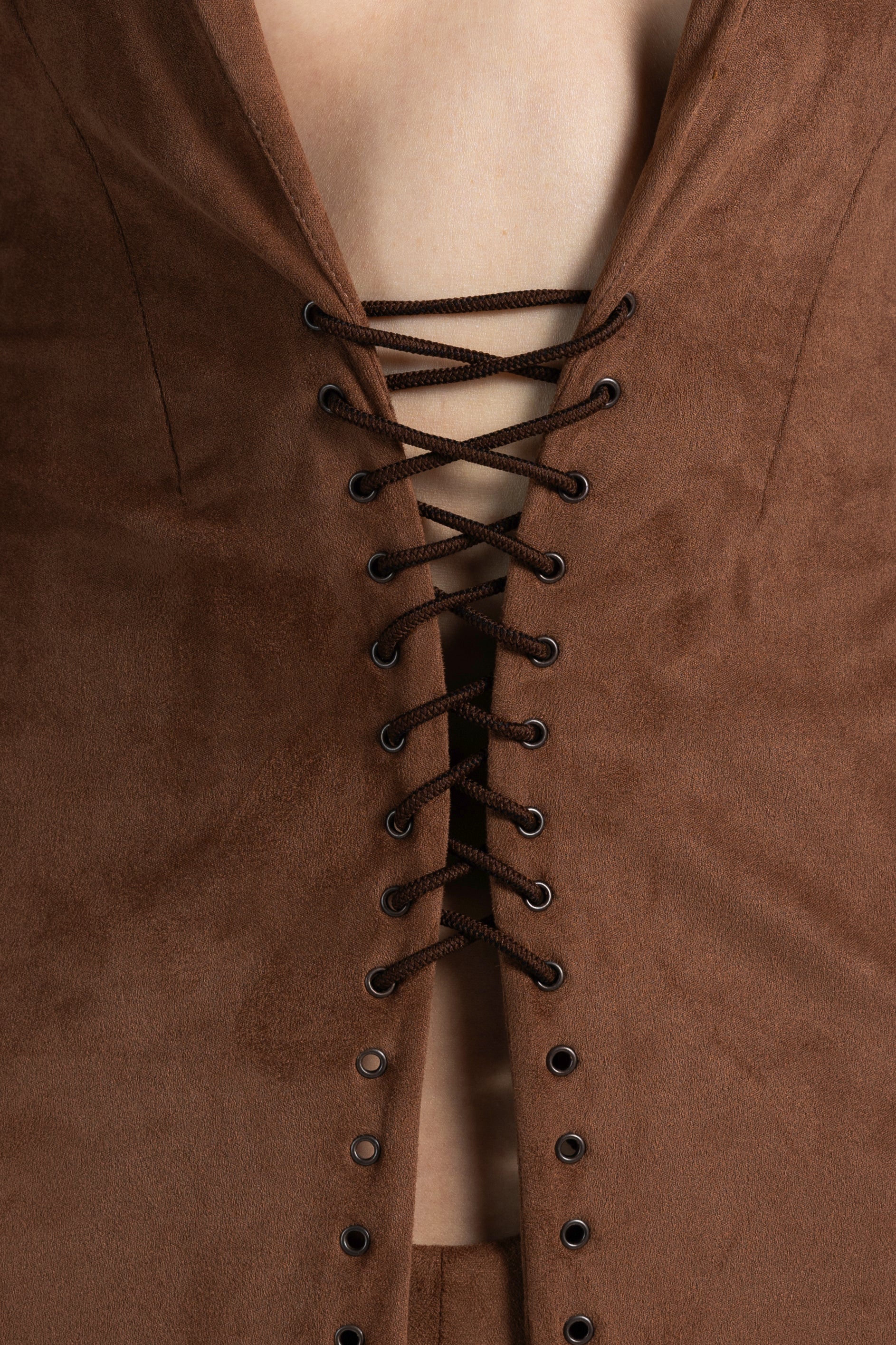 DresslungoMusa-ainteija-dettaglio1