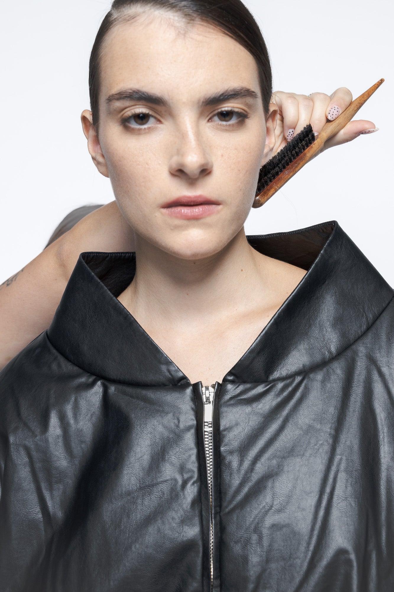 Black oversized "Spazi" bomber jacket